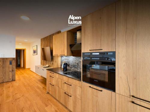 Hippach-Schwendberg House | ELEVATE - Balcony & Mountain View