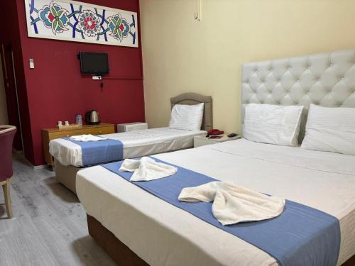 Ceyhan Hotel | Elflora Otel
