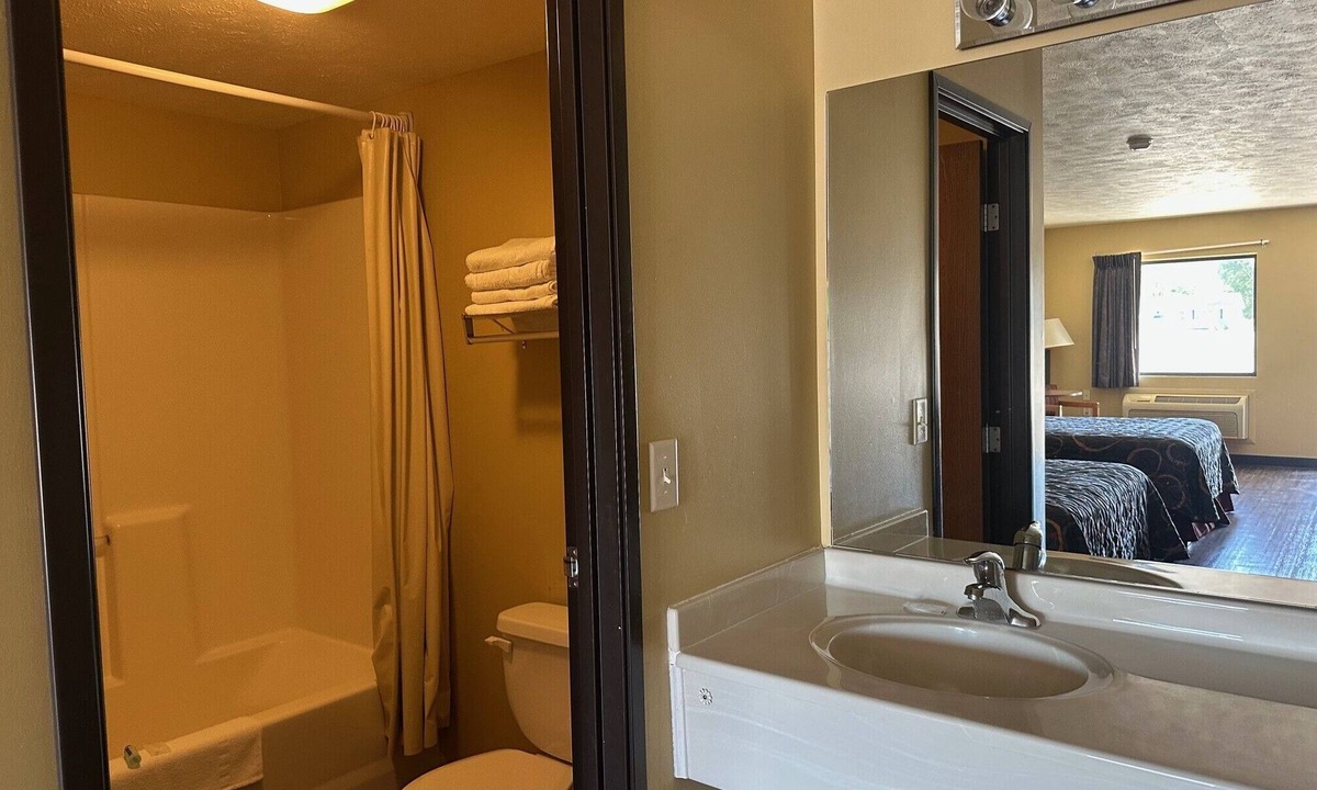 Elgin Hotel | Elgin Sleepin Inn