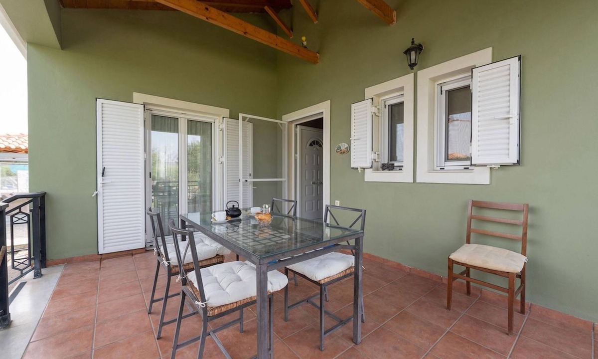 Gythio Villa | Ελιά/Olive near to sea with swimming pool