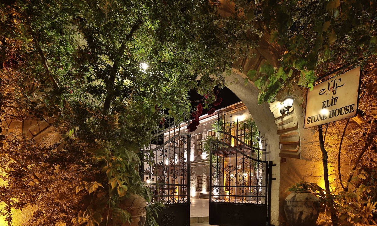Urgup House | Elif Stone House