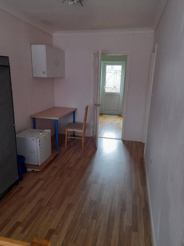 Willingham Apartment | Elijah home