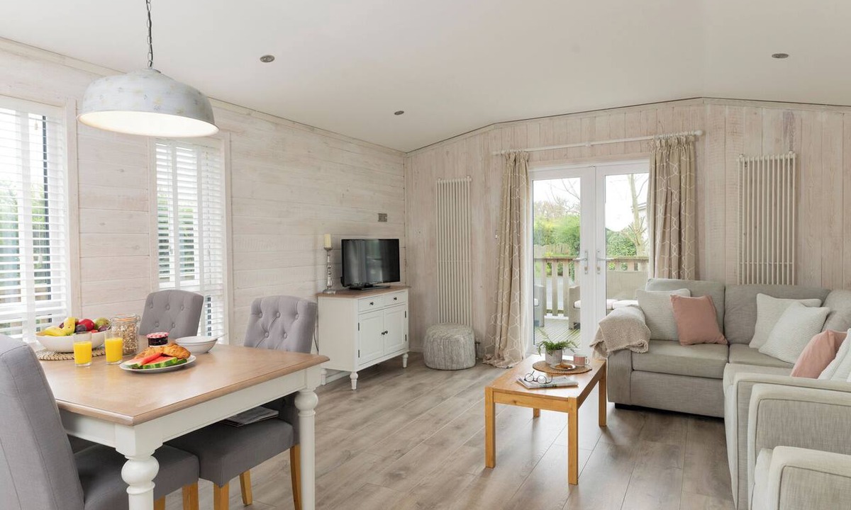 Honiton Ski Chalet | Elite holiday home 1
