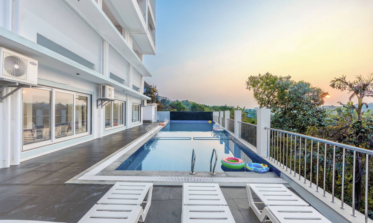 Chicalim Villa | ELIVAAS Midpoint Uno 7 BHK Villa With Pool