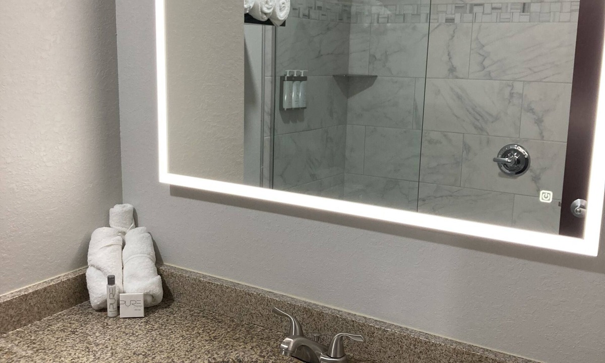 Ridgway Hotel | Elker Inn & Suites