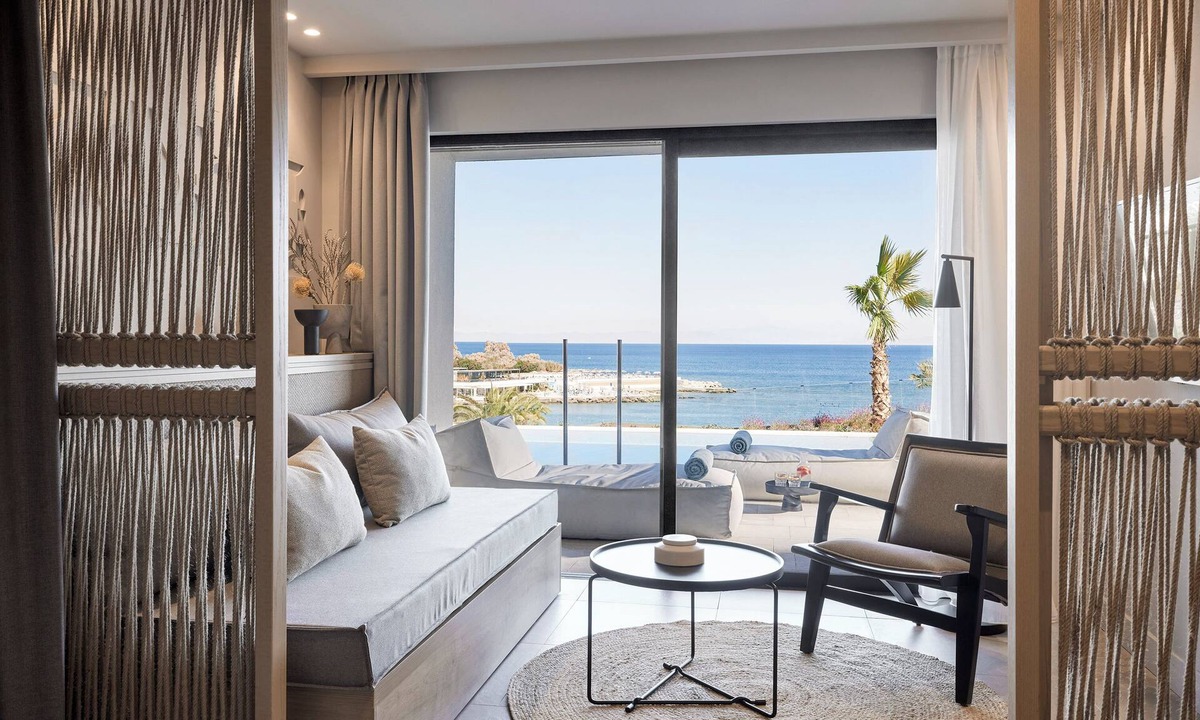 Kallithea Hotel | Ella Helea
