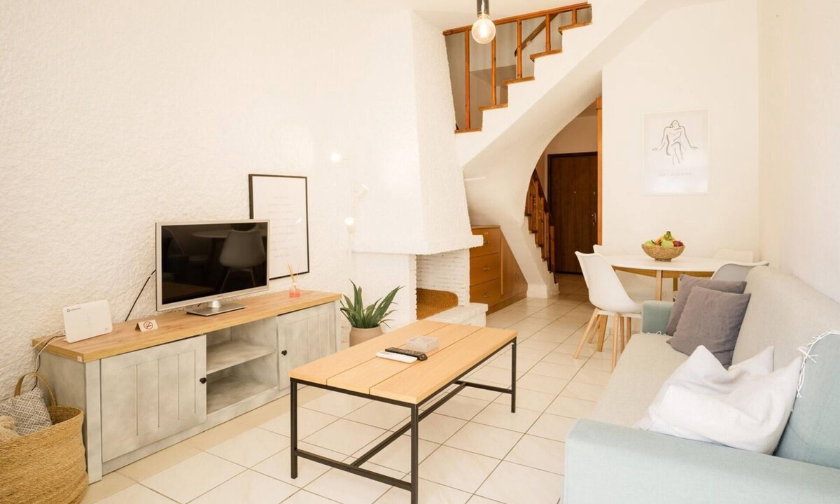Ano Lechonia House | Elle74 Platanidia