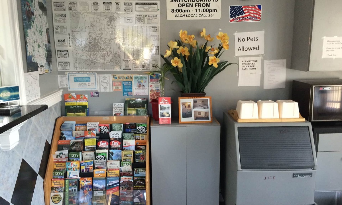 Westfield Hotel | Elm Motel