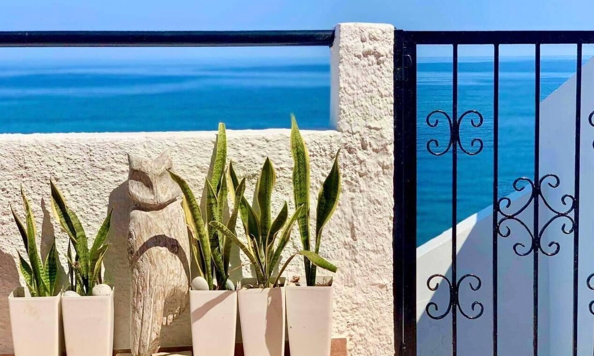 Halepa Apartment | Elpida Seafront Paradise apartment in Crete