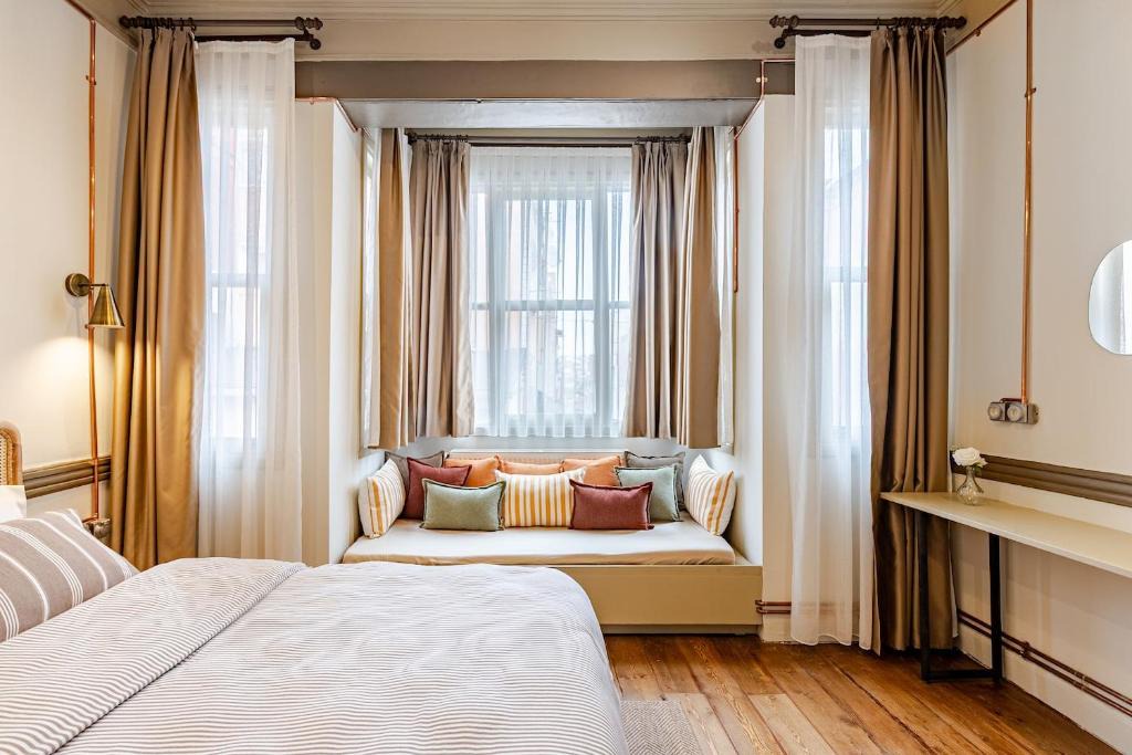 Balat Apartment | Elsol Mansion - Three Bedroom Flat