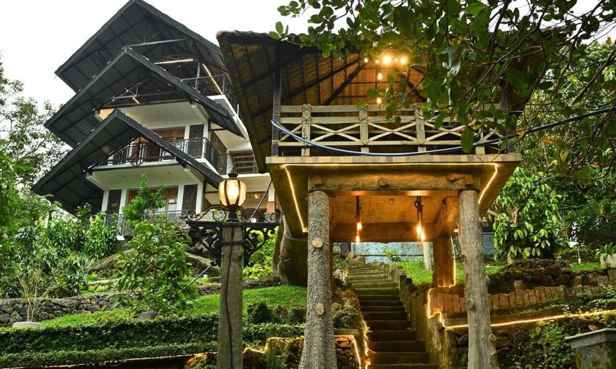 Elappara Hotel | Elysian Fields