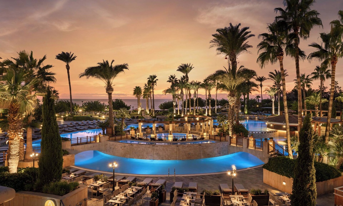Paphos Hotel | Elysium