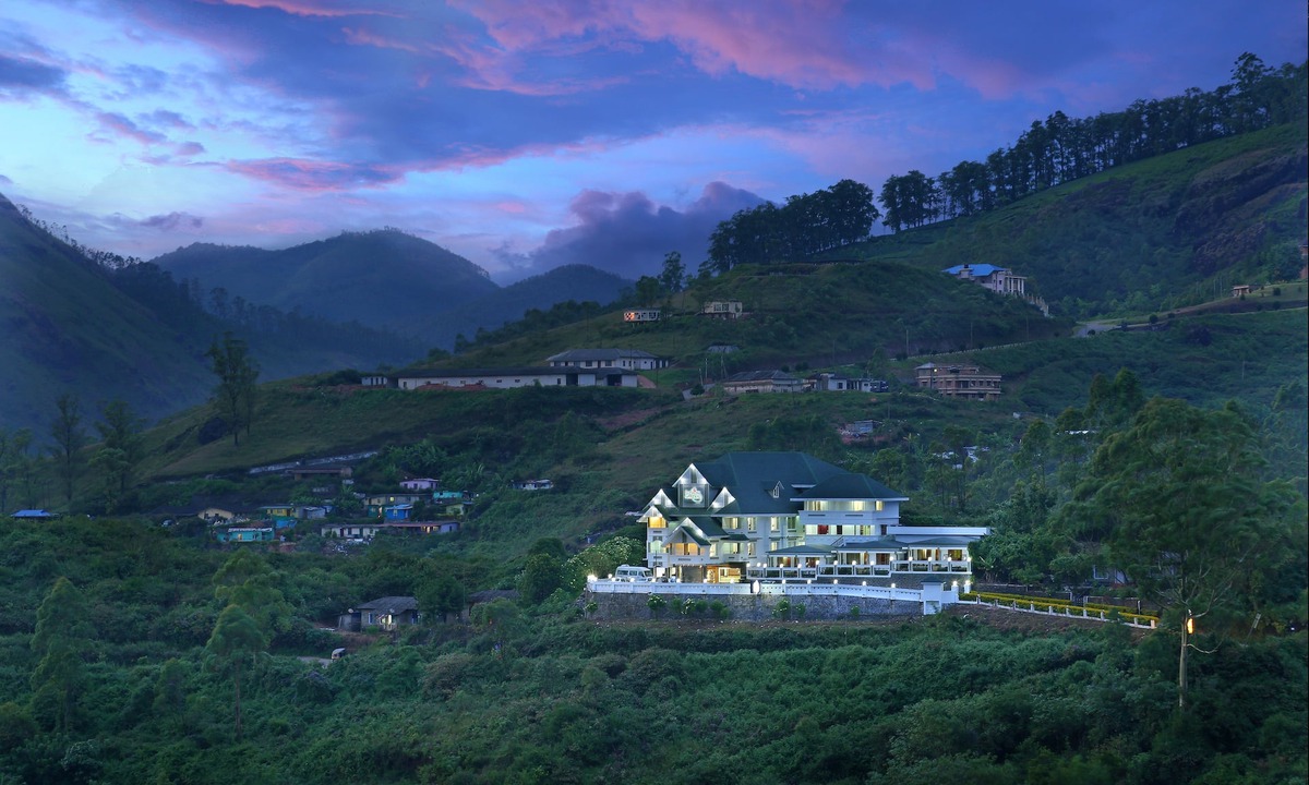 Munnar Hotel | Elysium Gardens Hill Resorts