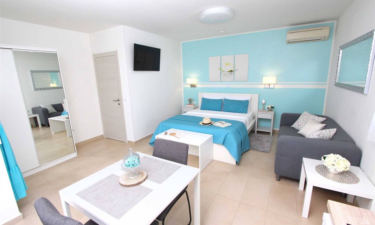 Rovinj Apartment | EMANUEL Studio with Balcony 3