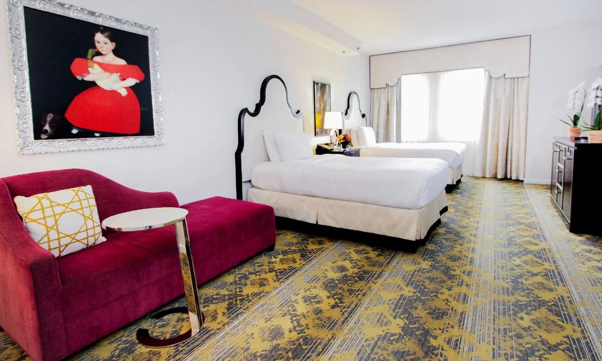 Kalorama Heights Hotel | Embassy Row & Georgetown Attractions - 1.6 mi | 2 Modern Units | Parking