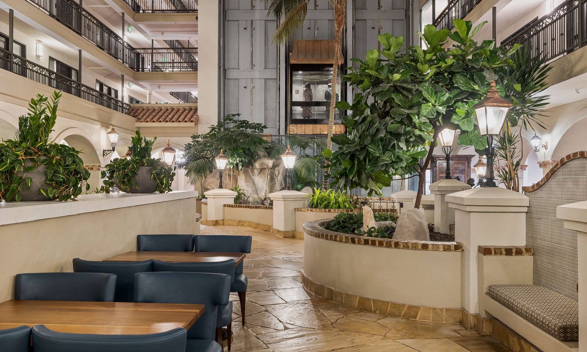 El Segundo Hotel | Embassy Suites by Hilton Los Angeles LAX South/El Segundo