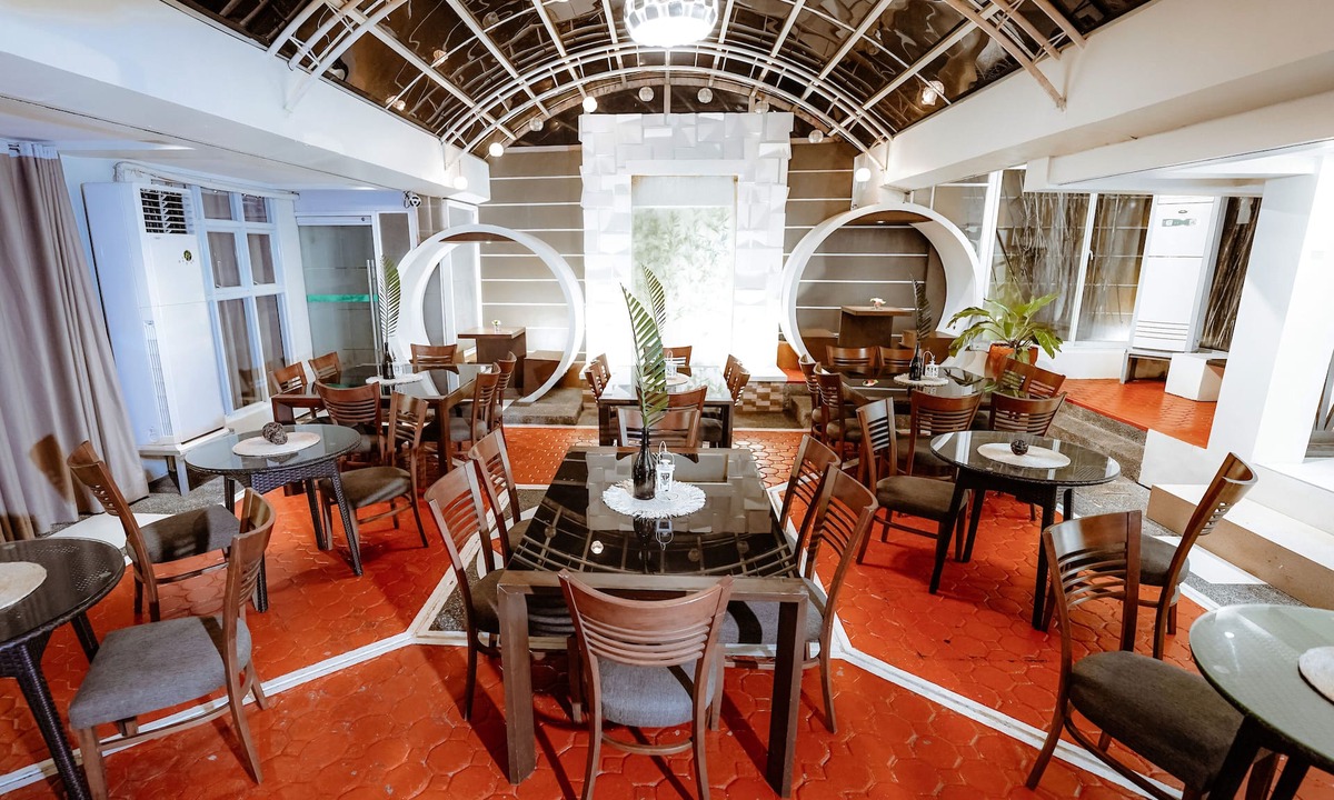 Legazpi Hotel | Emerald Boutique Hotel