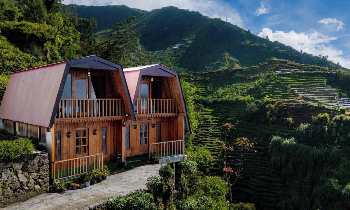 Kejajar Villa | Emerald Cabin Dieng