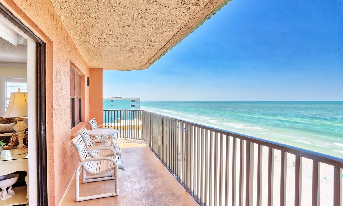 North Redington Beach Condo | Emerald Isle 602 - Beautiful, spacious 3 bedroom condo!