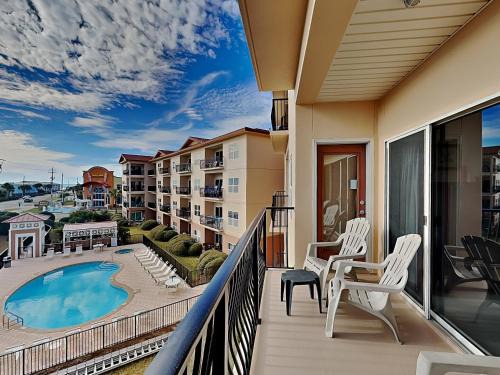 Frangista Beach Apartment | Emerald Waters #307