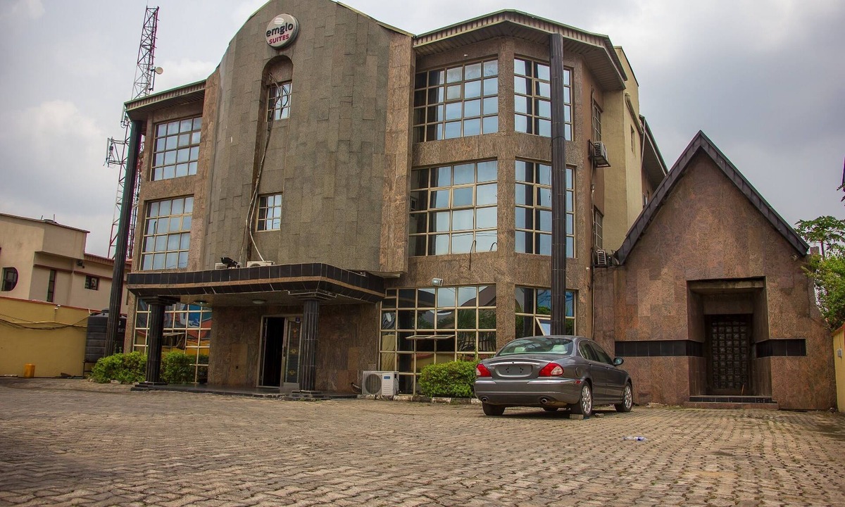 Lagos Hotel | Emglo Suites