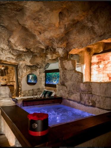 Pozzuoli Hotel | EmmejSuite