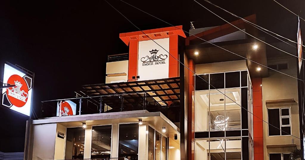 Legazpi Hotel | Emmie Hotel