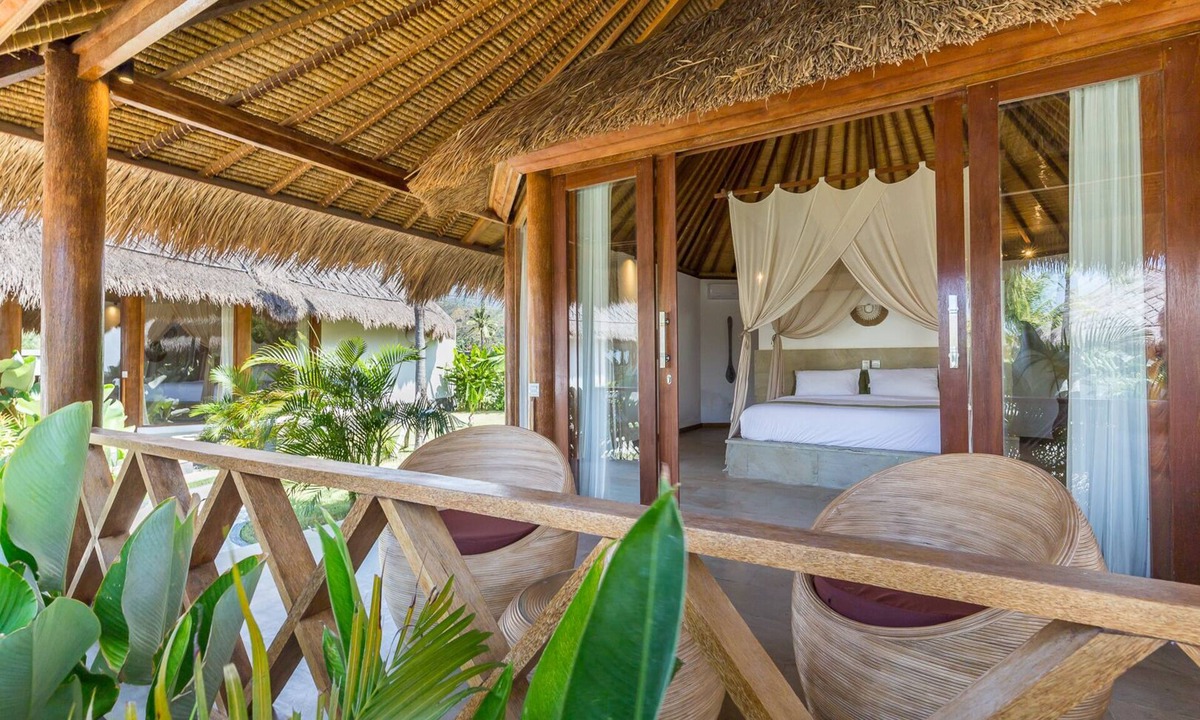 Purwakerti Resort | Emocean Beach Boutique Resort