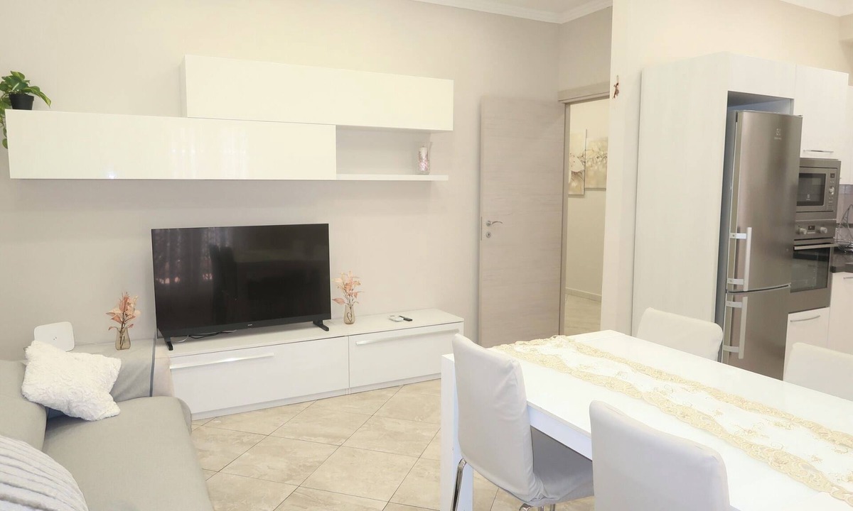 Prenestino-Centocelle Apartment | Empire home