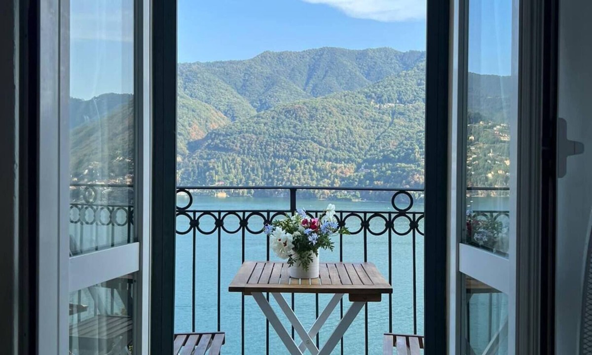 Carate Urio Apartment | Emy House Charming Apt Stunning Views/Balcony/AC