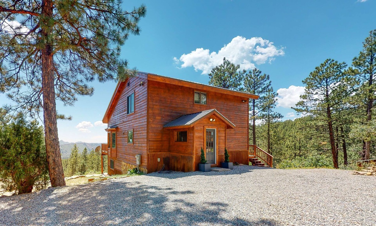 Durango House | Enchanting mountainside home with fireplace, skiing, lake view, & washer/dryer