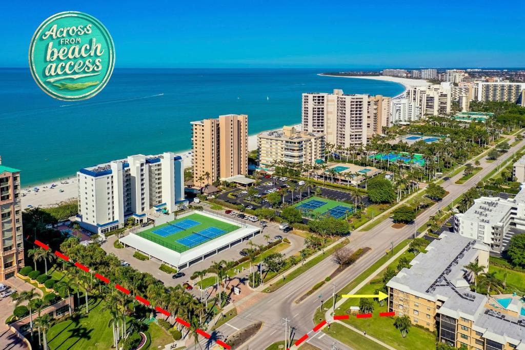 Marco Island Apartment | End Unit Steps from Beach Access w/No Crazy Beach Prices