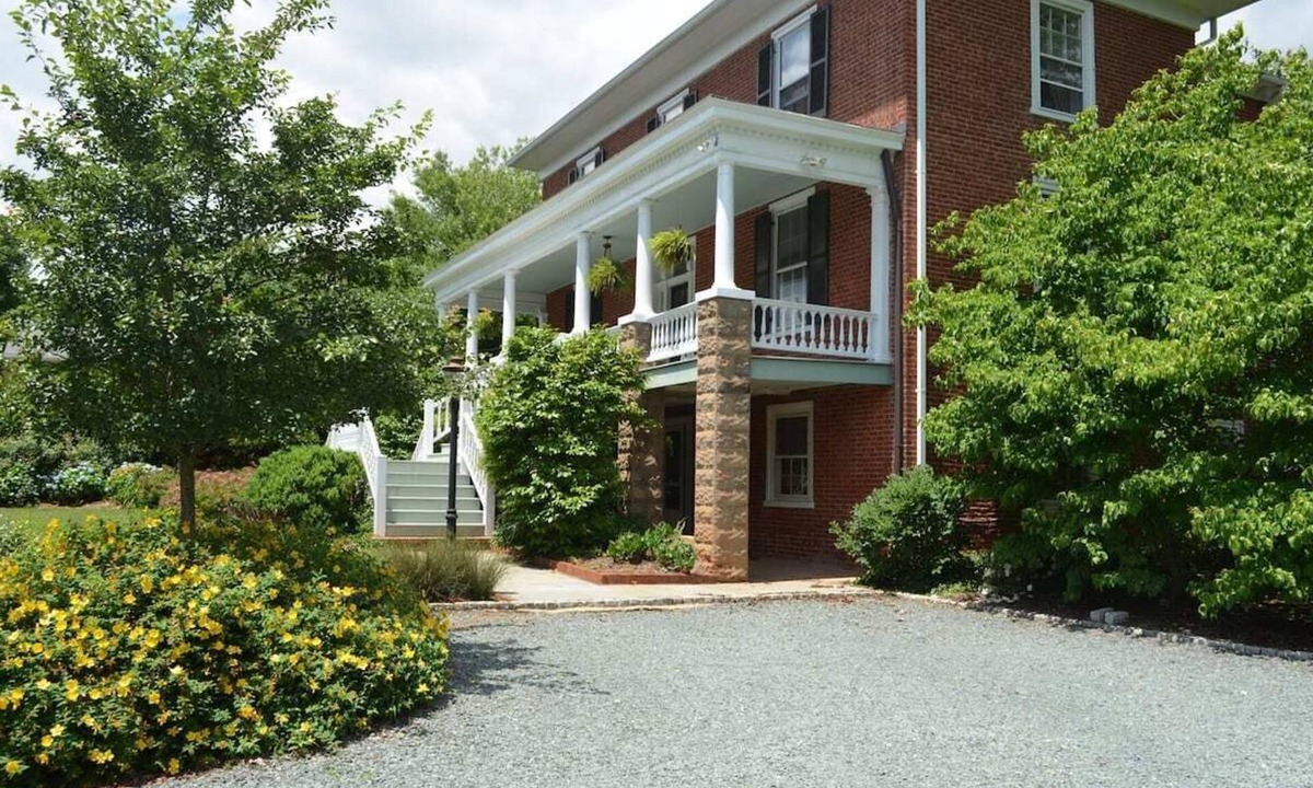 Locust Grove Apartment | Enderly - c1859 - English Basement Apartment