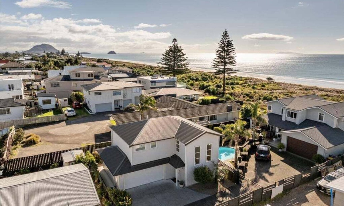 Mount Maunganui House | Endless Summer Retreat - Mt Maunganui