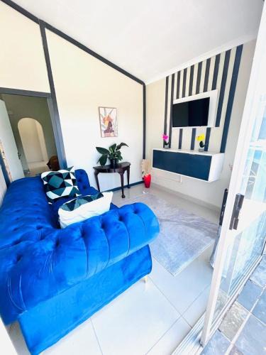 Bluewater Bay Apartment | Enez Place