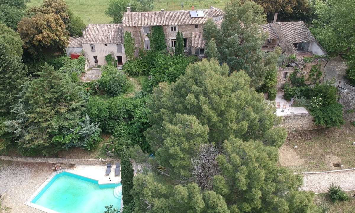 Oppede House | English
