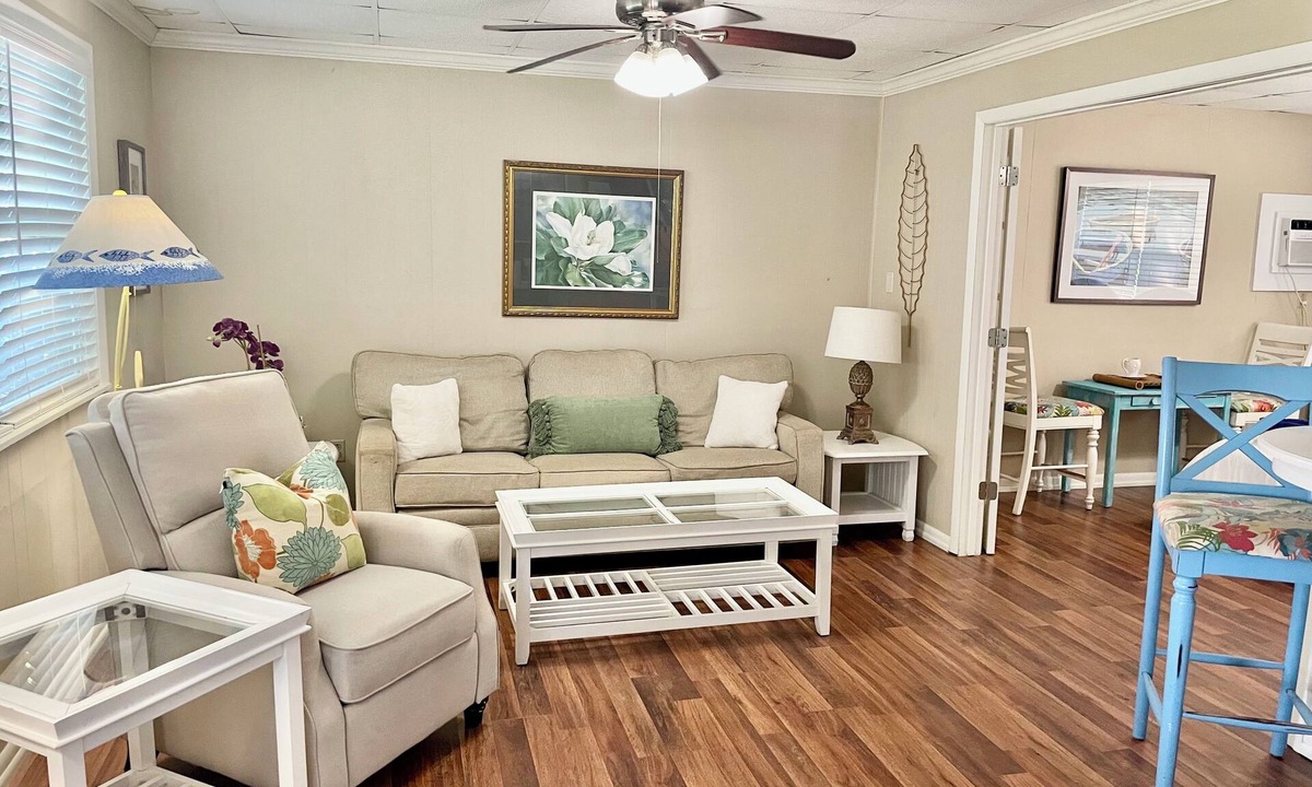 St. Augustine House | Enjoy an "Old Florida" property close to downtown.