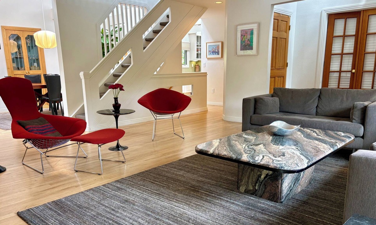 Lower Chautauqua House | Enjoy the Magic of Chautauqua Park & Walk to CU/4-5 Bedroom Home