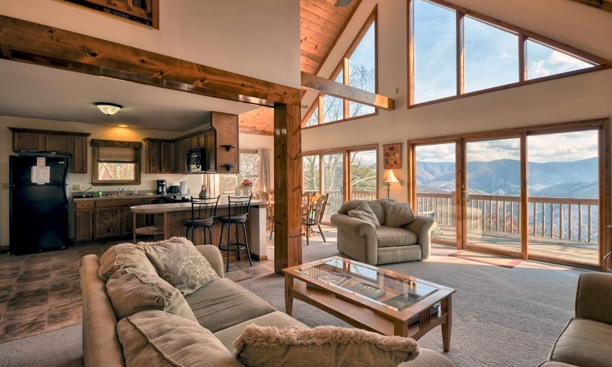 Riverton Cabin | Enjoy the Views from the Highest Mountain in West Virginia!