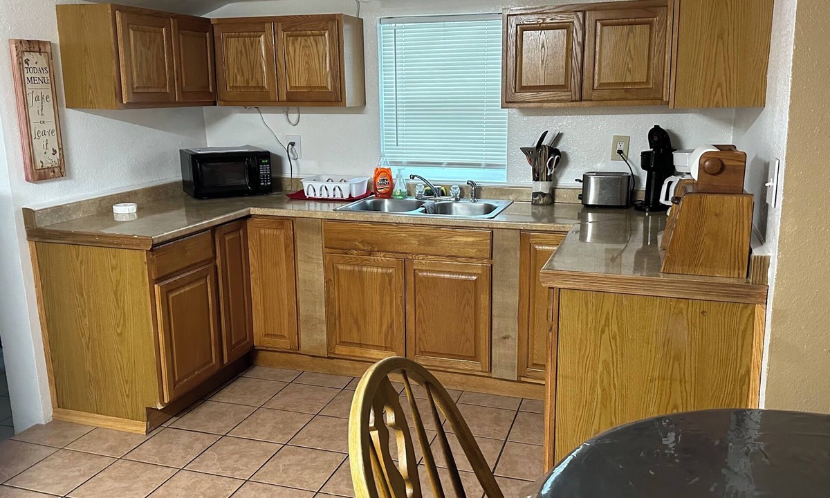 Rock Springs House | Enjoyable 2-bedroom house with AC in Rock Springs