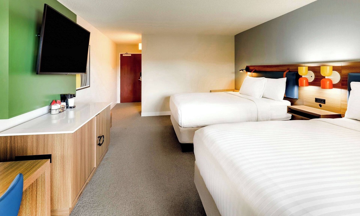 Oyster Point Hotel | Ensuring a Very Comfortable & Memorable Stay! Near Jack Drago Park
