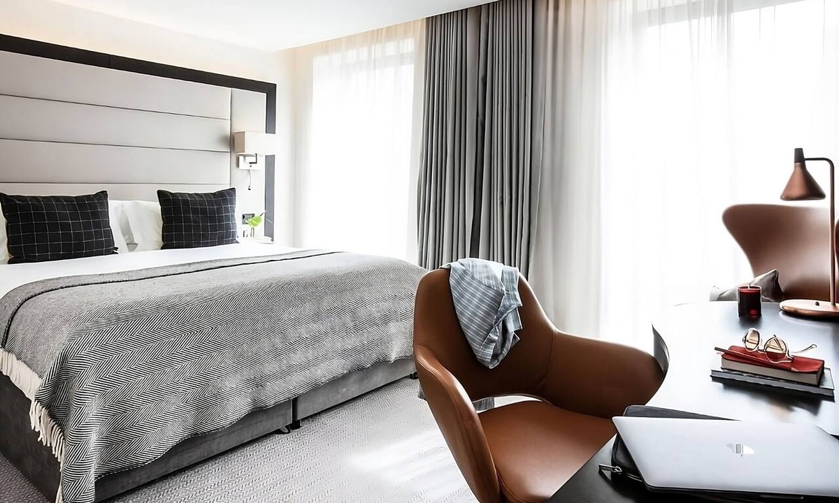 City Centre Dublin Hotel | Ensuring a Very Comfortable and Memorable Stay! Four Units, Downtown Location!