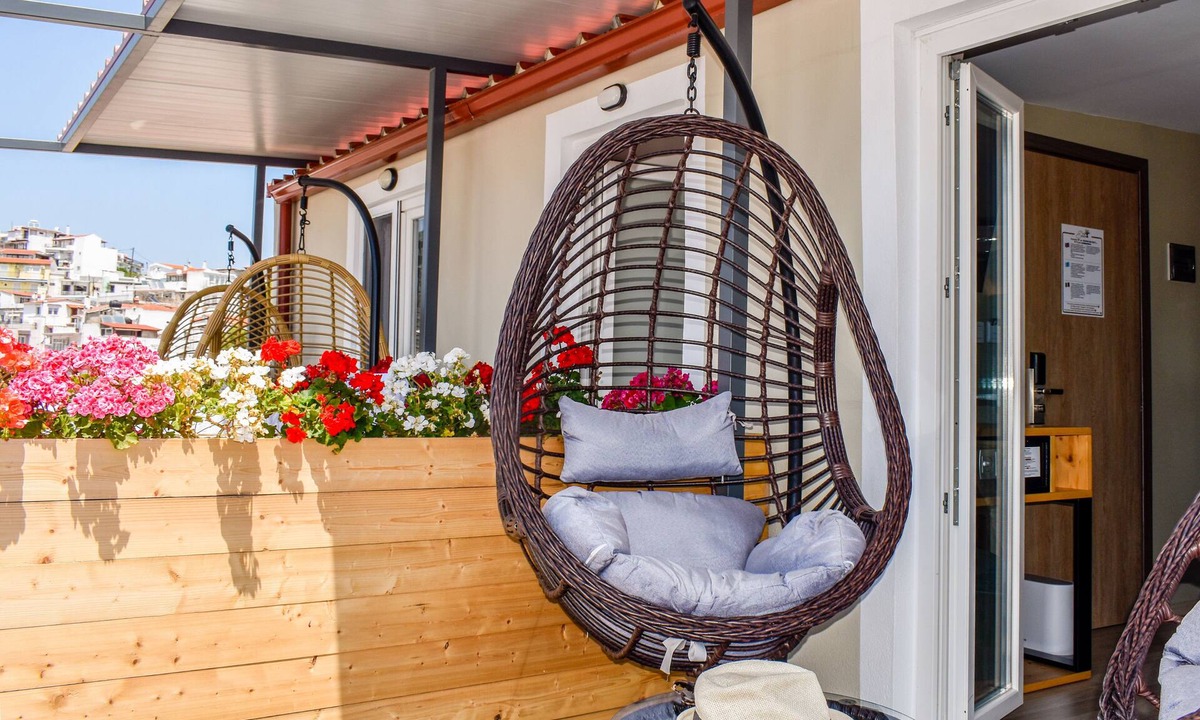 Skiathos Town Hotel | Entelia