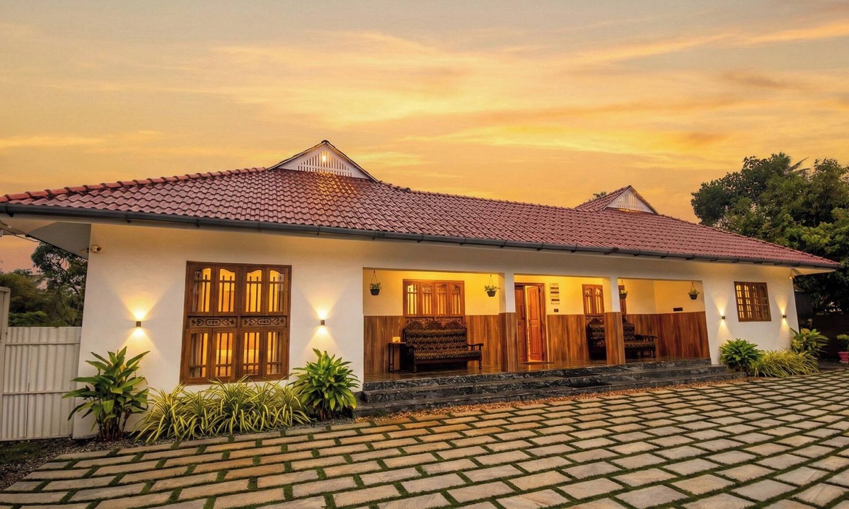 Mararikulam Villa | Entire 3 Bedroom villa in Mararikulam, Alappuzha. 5 min to the Beach!