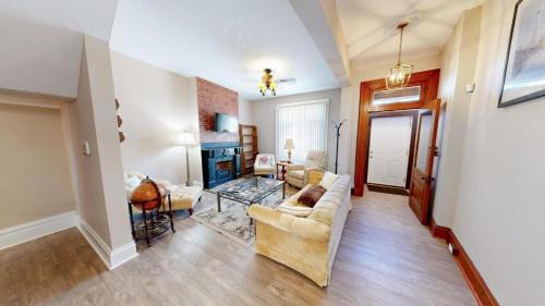 Lawrenceville House | ENTIRE Big Home Close To Events - 2 Family Rooms - Kid Friendly - Private Patio & Firepit
