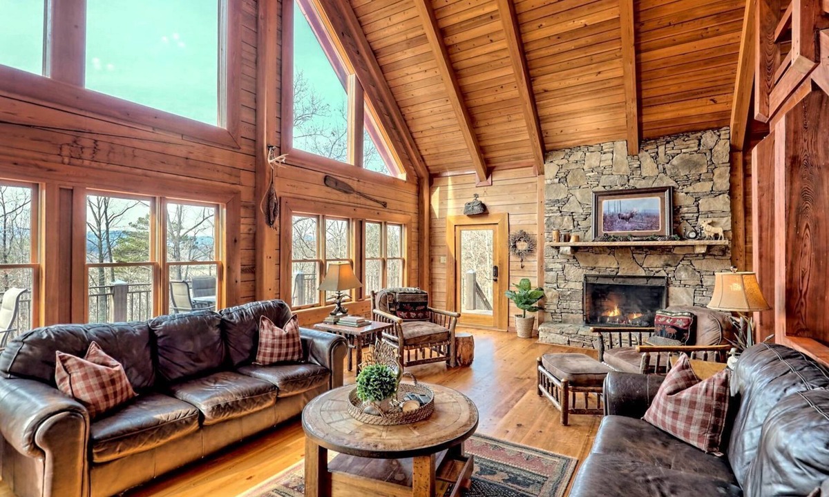 Helen House | Entire Forest Property for the Family, Nestled in the Blue Ridge Mountains of Georgia