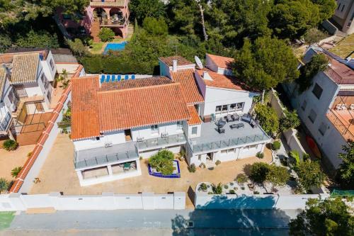 Dehesa de Campoamor Villa | Entire Large Villa next to Award-winning beach
