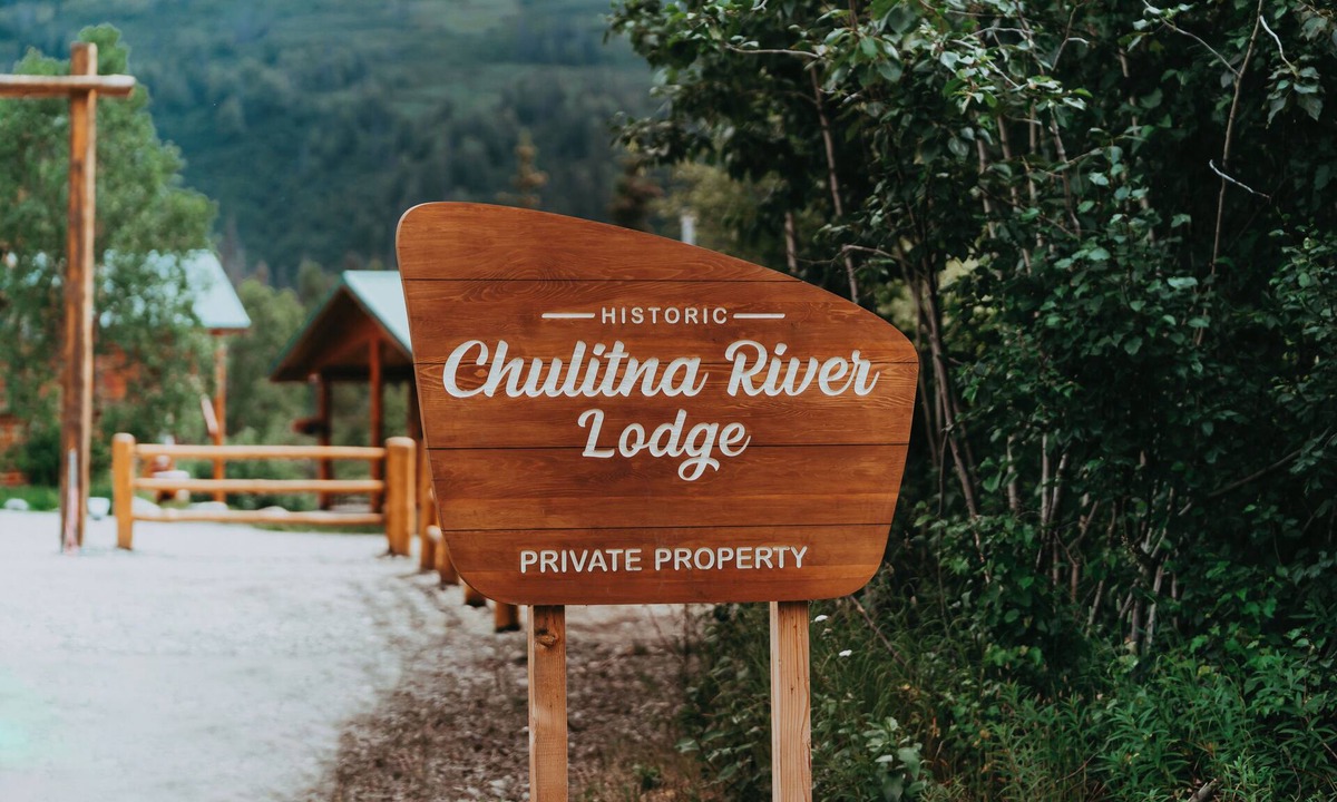 Chase Cabin | Entire Property Historic Chulitna River Lodge