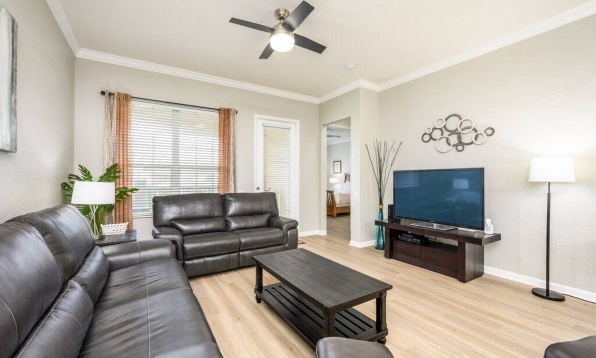 Florida Central Atlantic Coast Condo | Epic Universe Beautiful Modern Condo - Vista Cay Resort - 2007