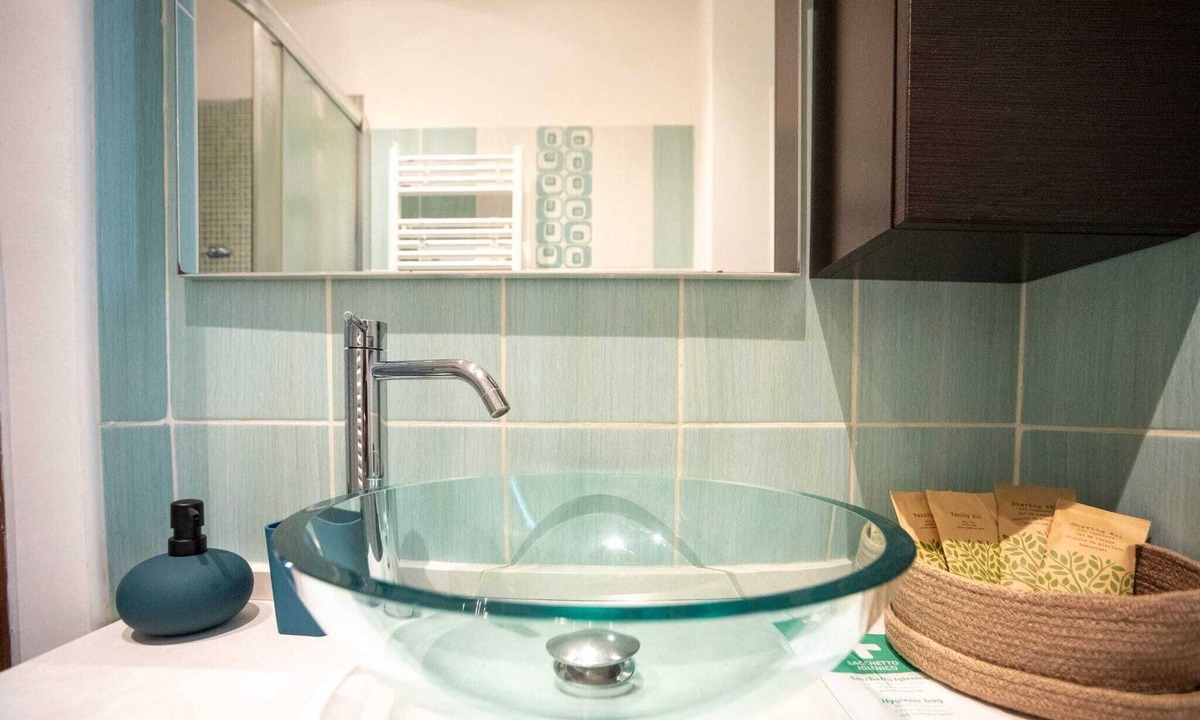 Barriera Vecchia-San Giacomo Apartment | Equipped with all amenities in a quiet and srategic location!